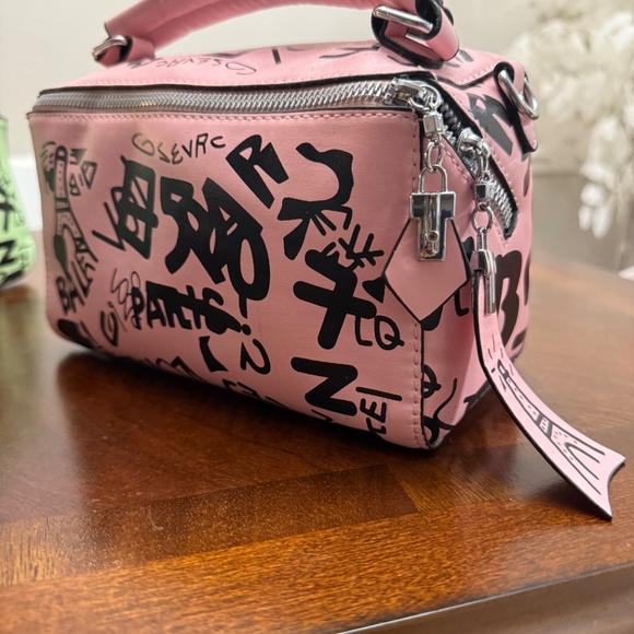 Pink Paris Me Purse - Picture 2 of 3